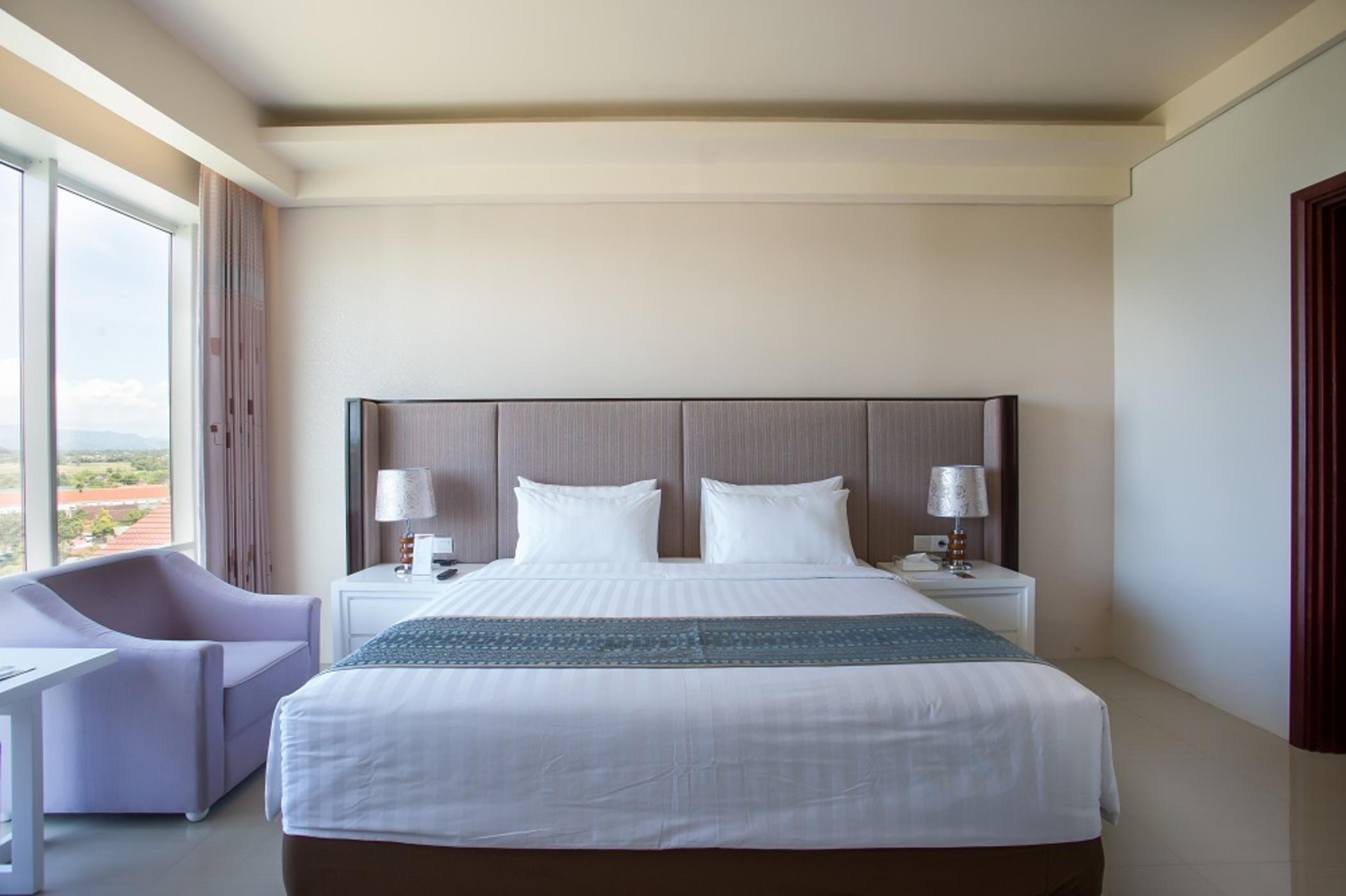 Golden Palace Hotel Lombok Mataram Exterior photo