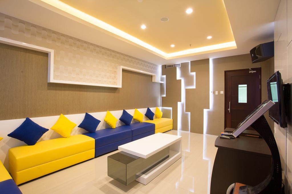 Golden Palace Hotel Lombok Mataram Exterior photo