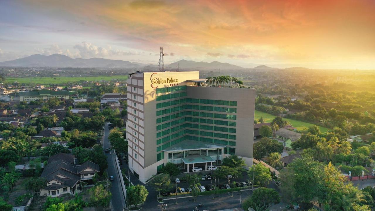 Golden Palace Hotel Lombok Mataram Exterior photo